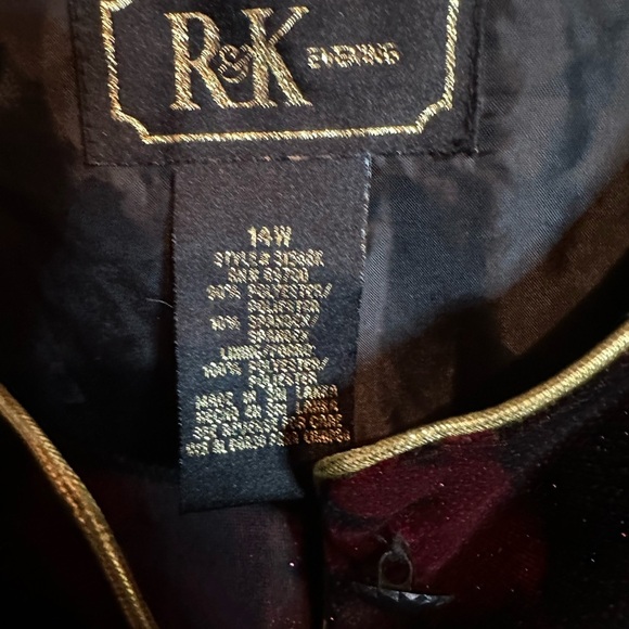 R&K evening jacket. Vintage has shoulder pads. Velour feel. Shiny w/gold accents - Picture 5 of 5